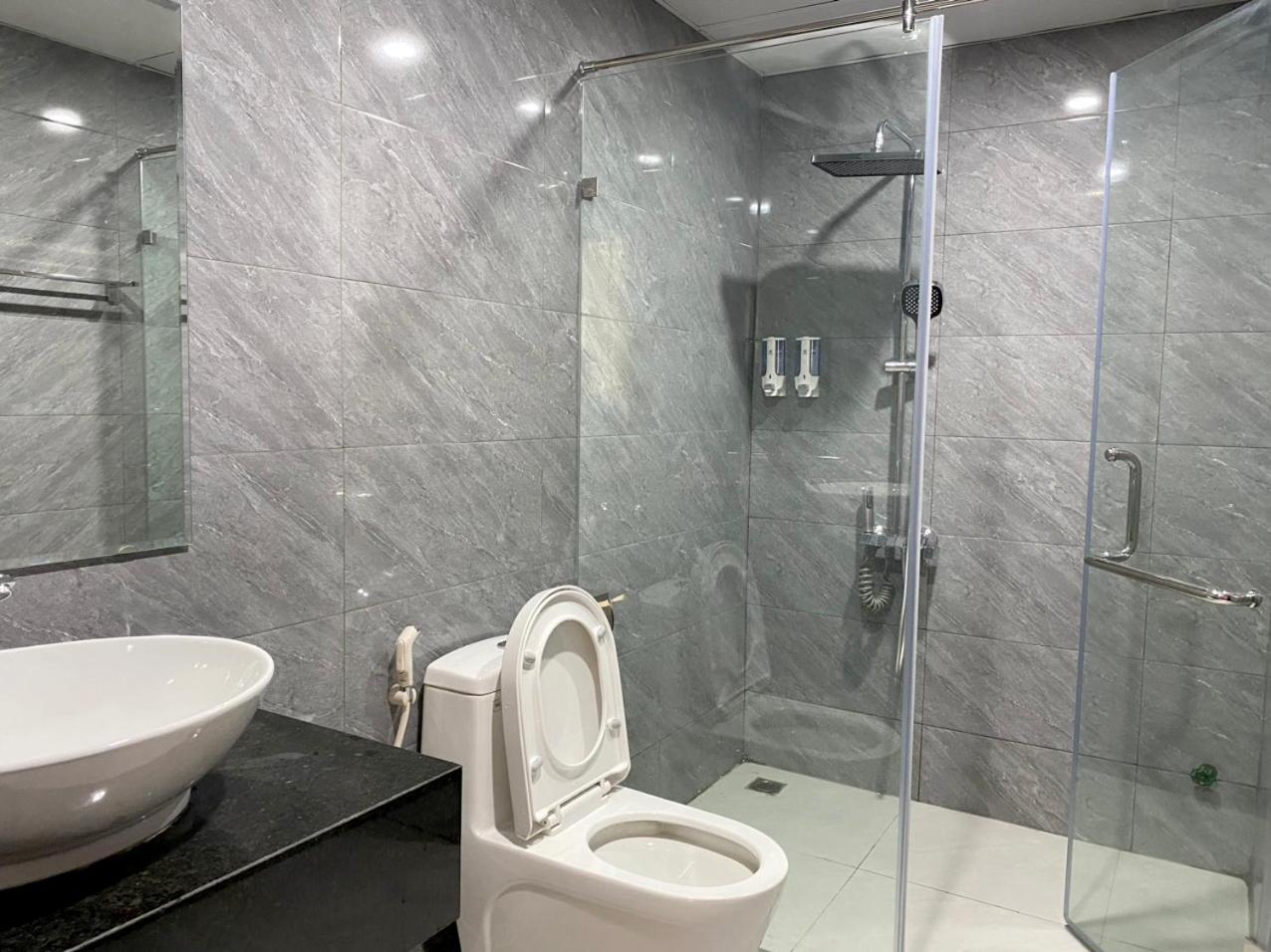NguyẽN QuyèN Hotel Hanoi Kültér fotó
