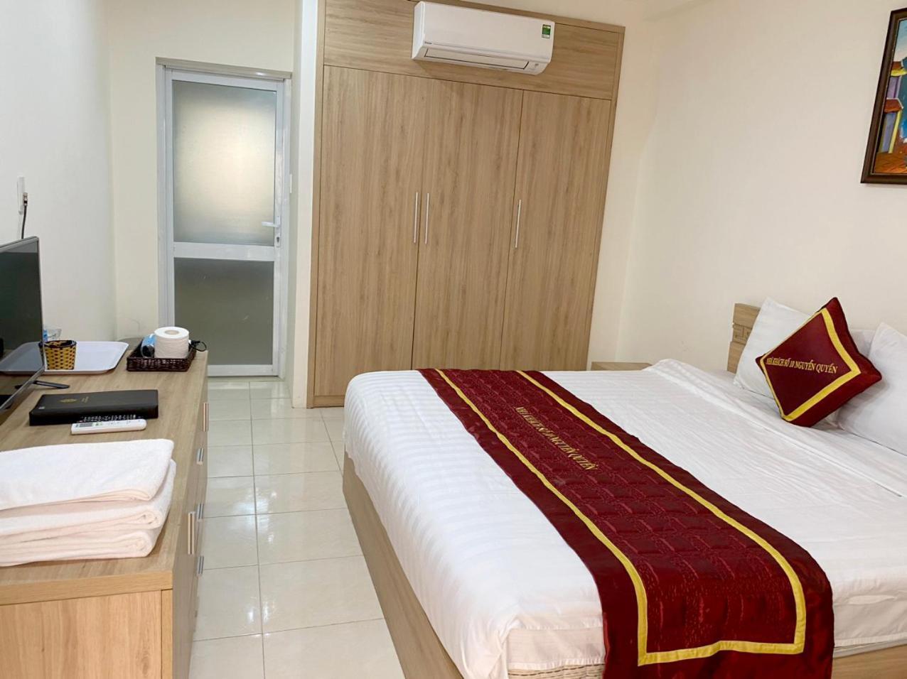 NguyẽN QuyèN Hotel Hanoi Kültér fotó