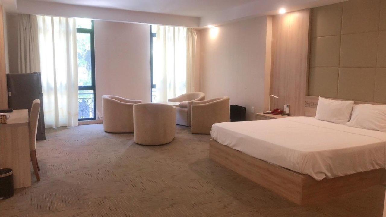 NguyẽN QuyèN Hotel Hanoi Kültér fotó